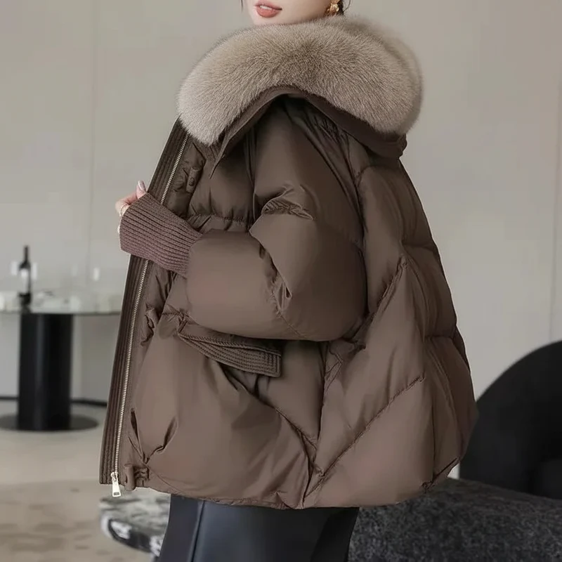 Neuer Damen-Winterdaunenparka mit großem Pelzkragen